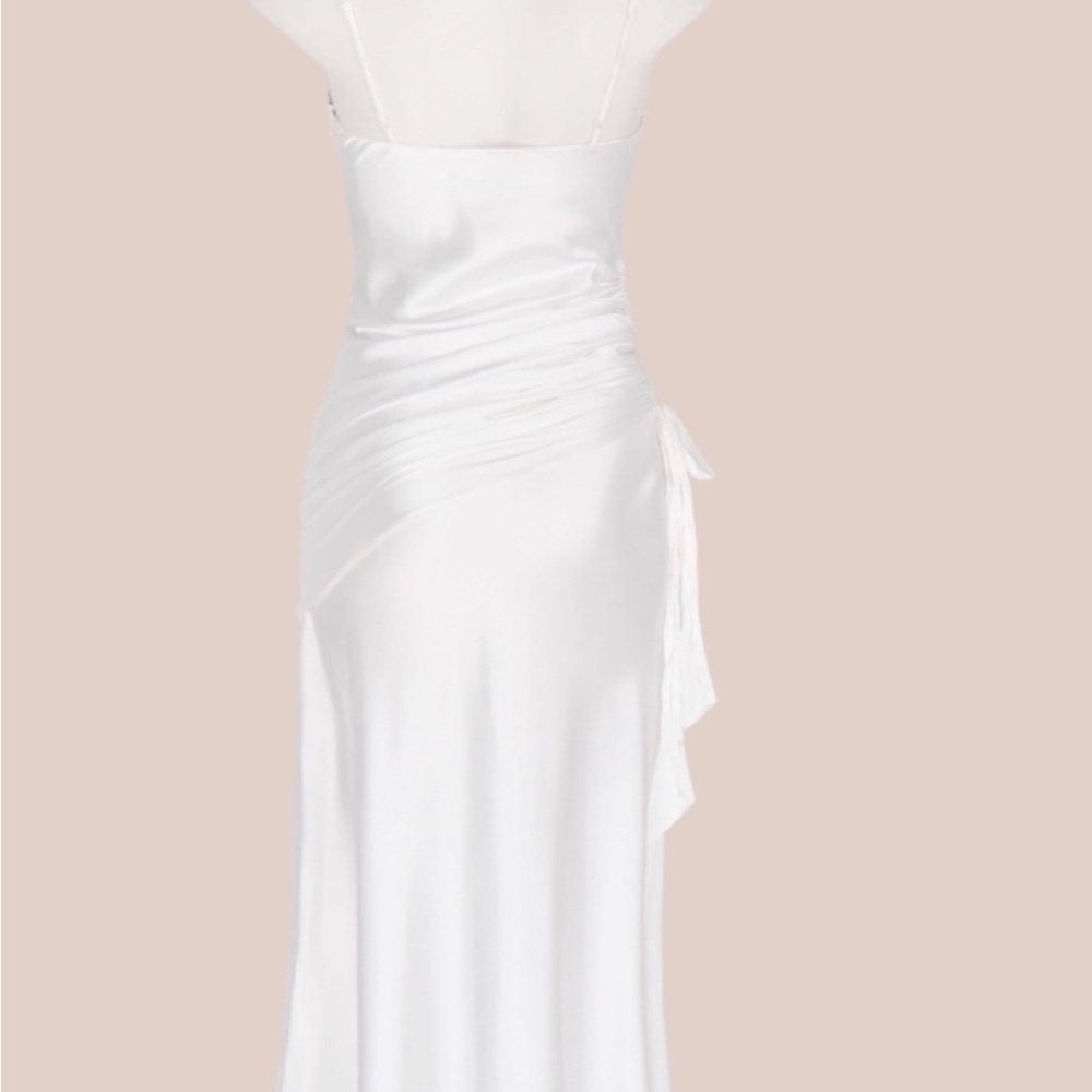White maxi dress - Picture 4 of 13